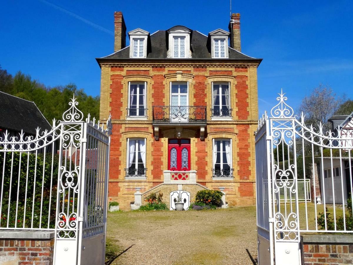 L'Ajoussienne Villa Buitenkant foto