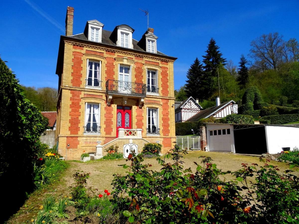 L'Ajoussienne Villa Buitenkant foto